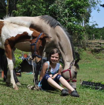 Aragon&Pitufa in good hands at Smiling Horses Monteverde