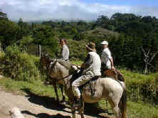 horseback riding vacation in the cloud forest of monteverde Costa Rica